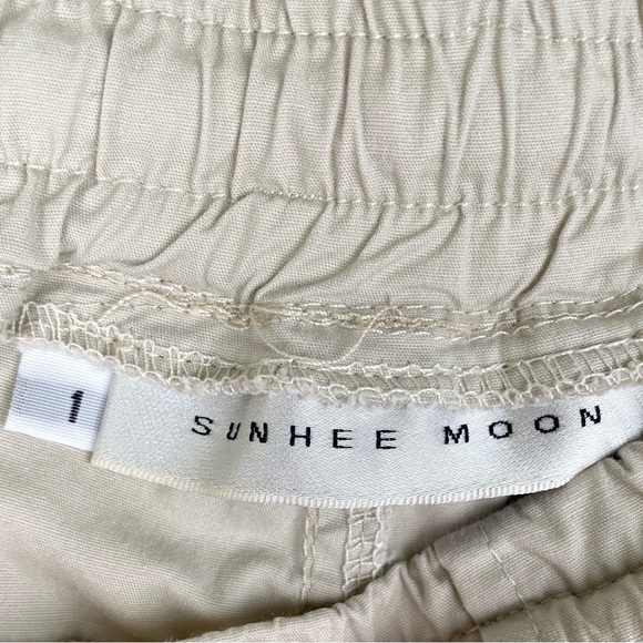 SUNHEE MOON Drawstring Khaki Cropped Pants - Picture 6 of 7